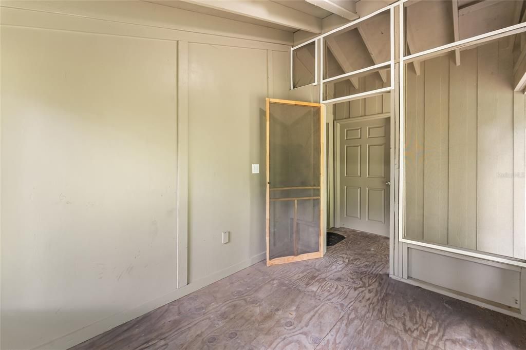 En Venta: $225,000 (2 camas, 2 baños, 948 Pies cuadrados)
