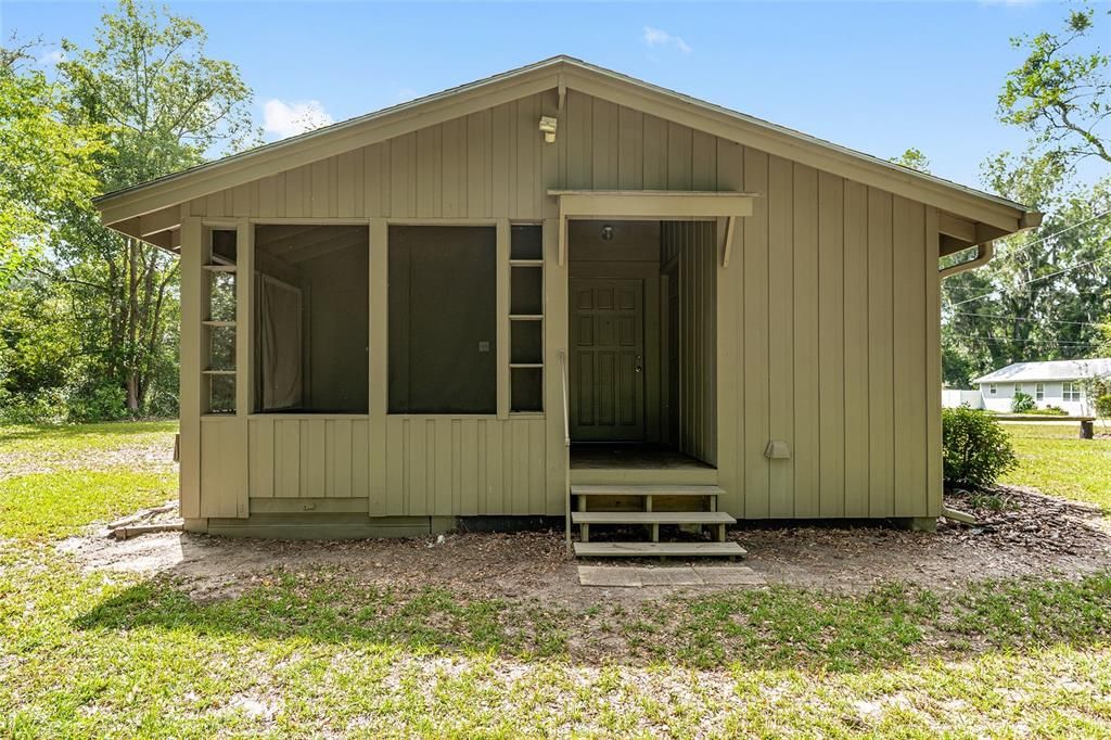 En Venta: $225,000 (2 camas, 2 baños, 948 Pies cuadrados)