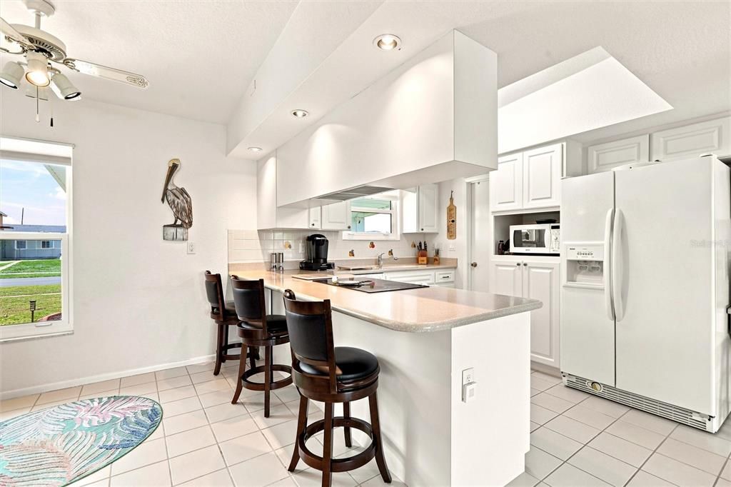 En Venta: $275,000 (3 camas, 2 baños, 1555 Pies cuadrados)