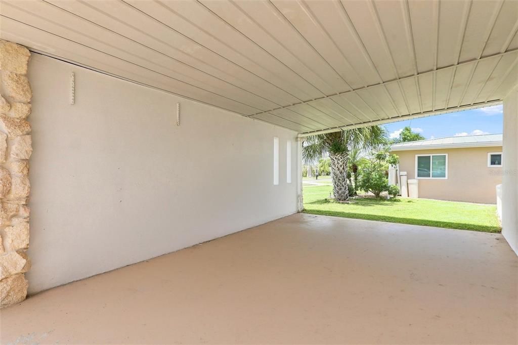 En Venta: $275,000 (3 camas, 2 baños, 1555 Pies cuadrados)