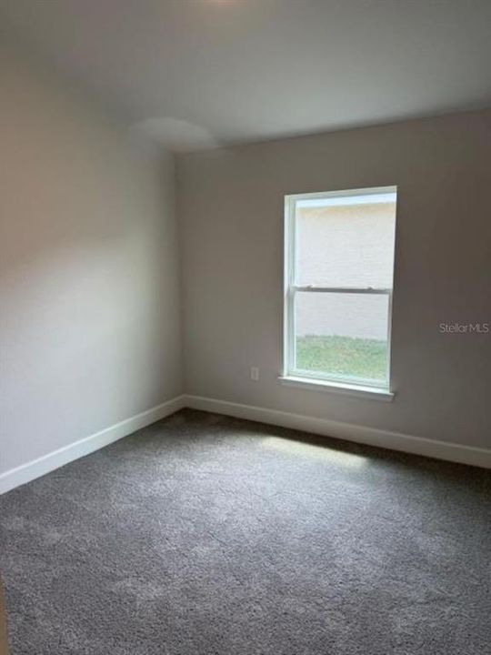 For Sale: $299,950 (4 beds, 2 baths, 1635 Square Feet)