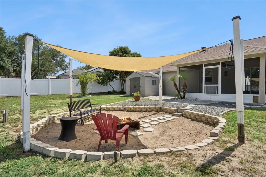 For Sale: $435,000 (3 beds, 2 baths, 1870 Square Feet)