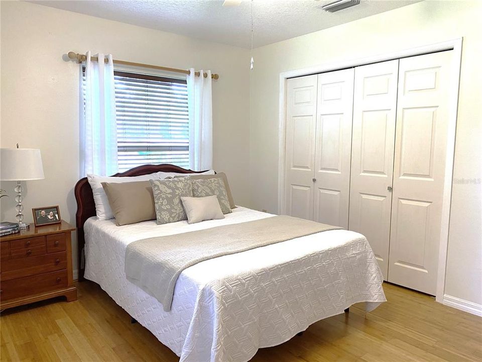 For Sale: $799,890 (3 beds, 2 baths, 1959 Square Feet)