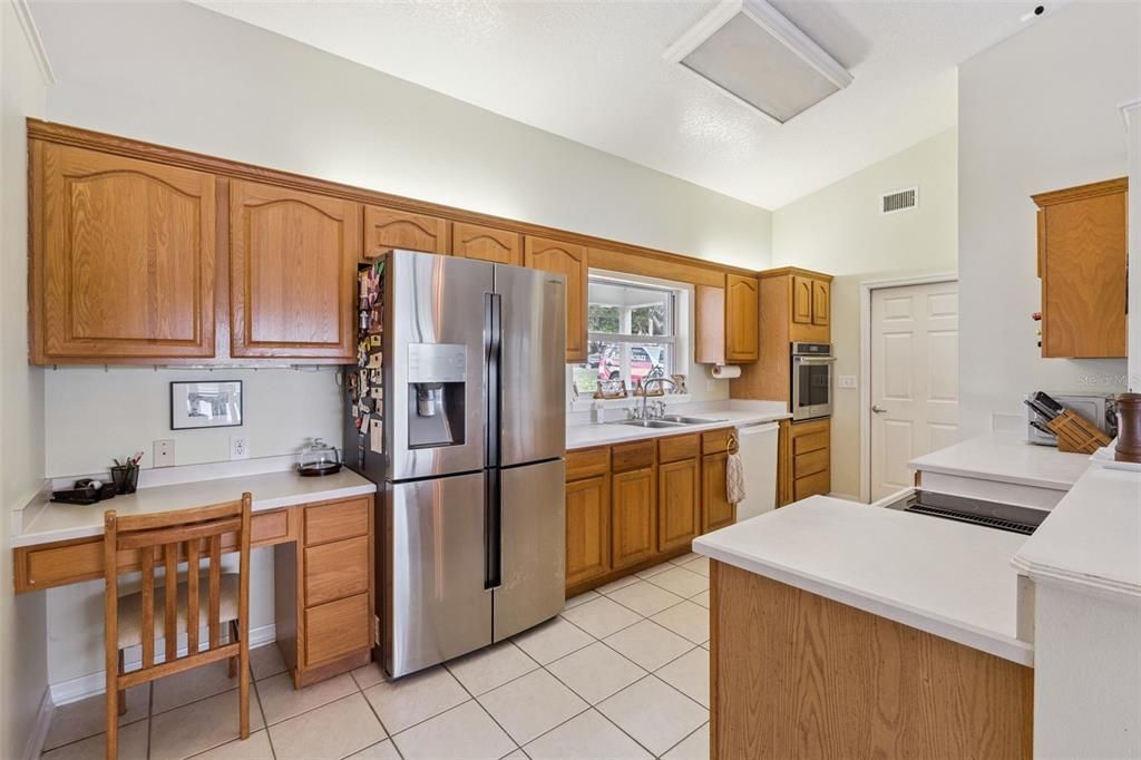 For Sale: $834,900 (3 beds, 2 baths, 1959 Square Feet)