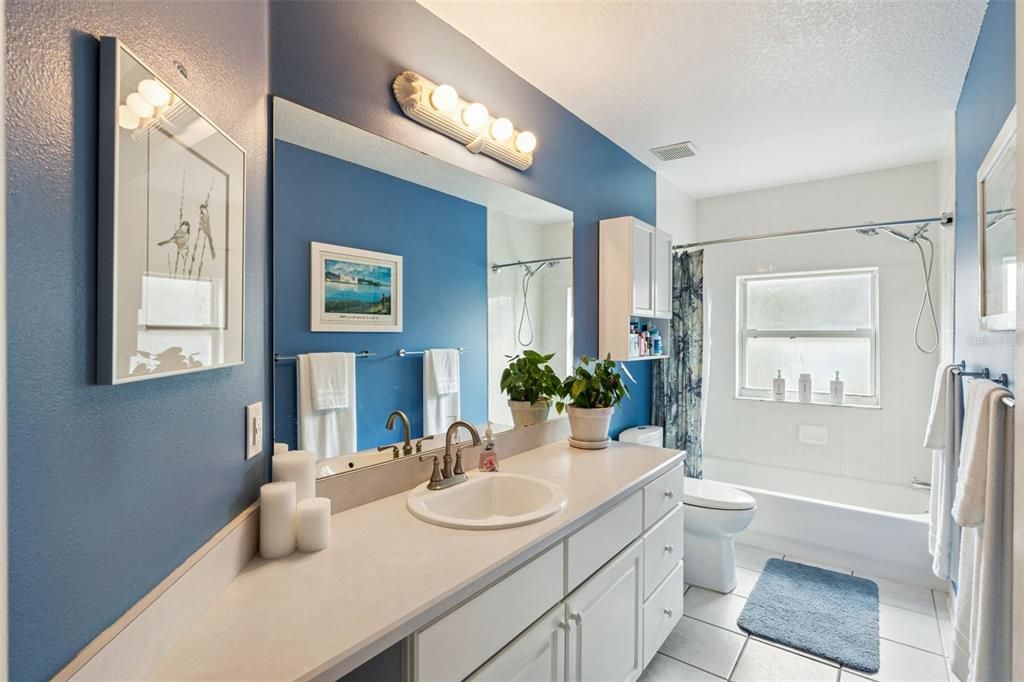 For Sale: $834,900 (3 beds, 2 baths, 1959 Square Feet)