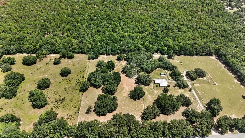 На продажу: $225,000 (4.39 acres)