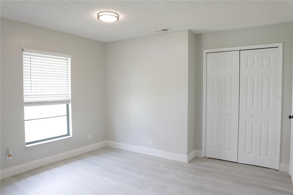 En Venta: $427,000 (4 camas, 2 baños, 2154 Pies cuadrados)