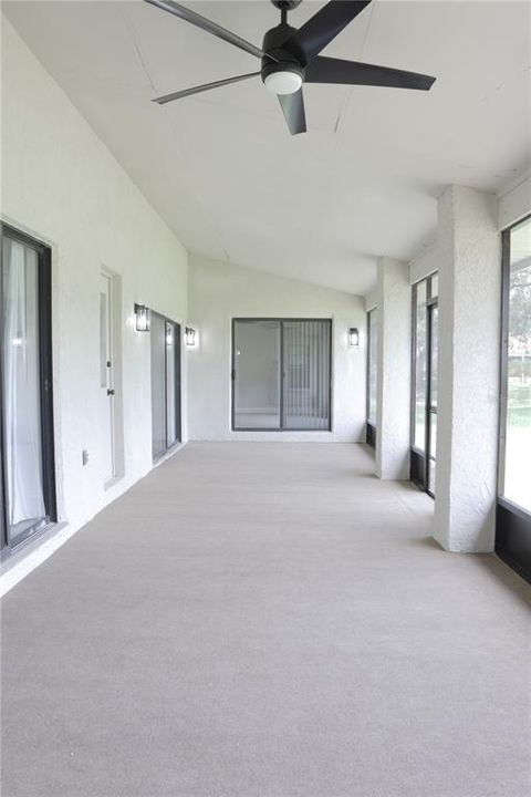 En Venta: $427,000 (4 camas, 2 baños, 2154 Pies cuadrados)