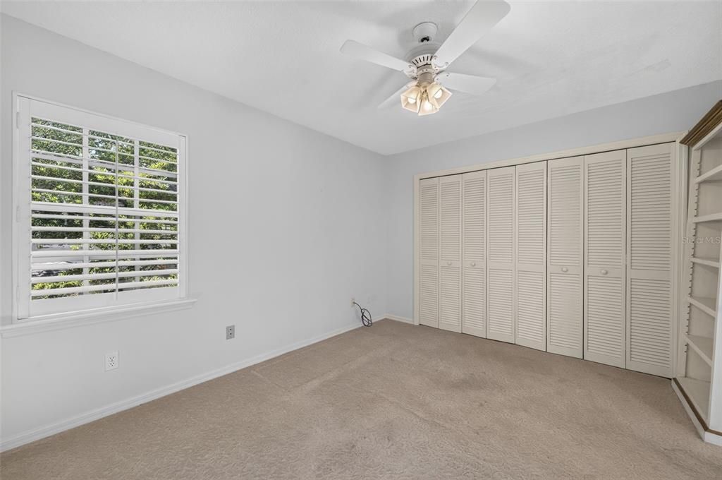 For Sale: $625,000 (3 beds, 2 baths, 1934 Square Feet)