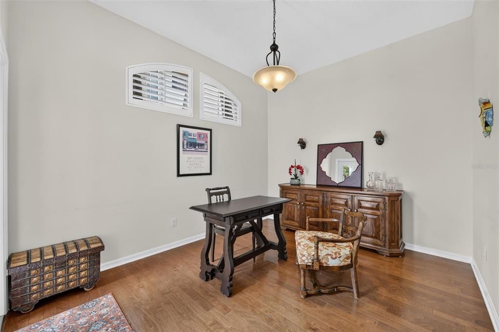 For Sale: $625,000 (3 beds, 2 baths, 1934 Square Feet)