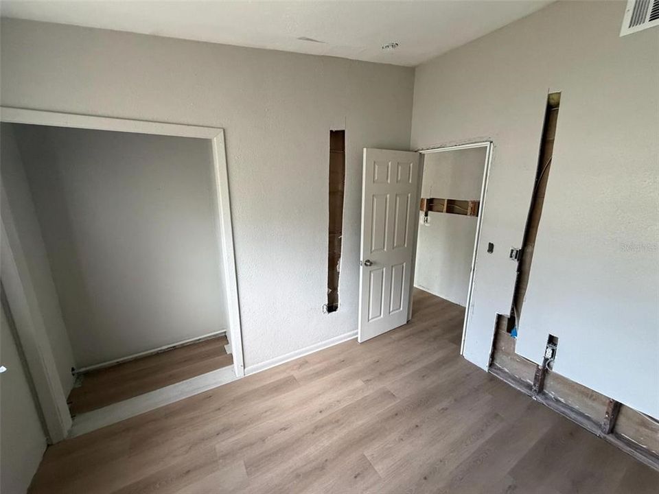 En Venta: $280,000 (3 camas, 2 baños, 1097 Pies cuadrados)