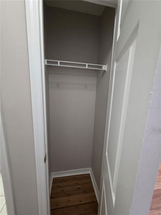 For Rent: $1,475 (3 beds, 2 baths, 1811 Square Feet)