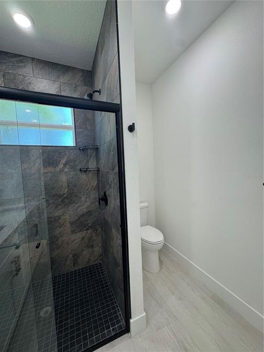 En Venta: $305,000 (3 camas, 2 baños, 1554 Pies cuadrados)
