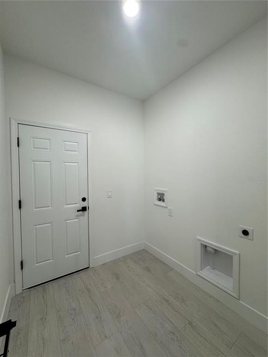 En Venta: $305,000 (3 camas, 2 baños, 1554 Pies cuadrados)