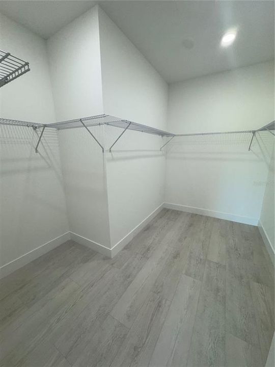 En Venta: $305,000 (3 camas, 2 baños, 1554 Pies cuadrados)