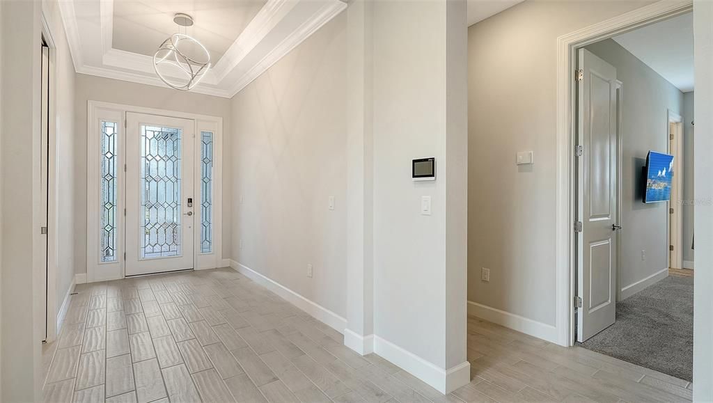 For Sale: $1,016,000 (3 beds, 3 baths, 2421 Square Feet)