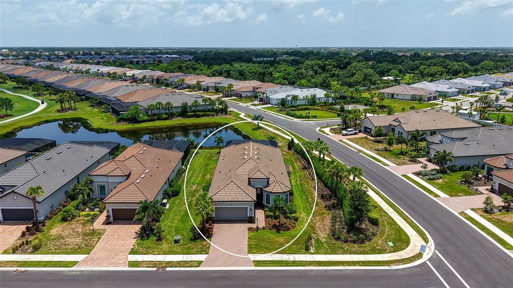 For Sale: $1,016,000 (3 beds, 3 baths, 2421 Square Feet)