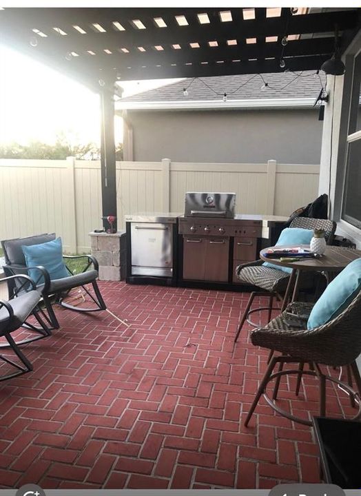 En Venta: $360,000 (3 camas, 2 baños, 1587 Pies cuadrados)