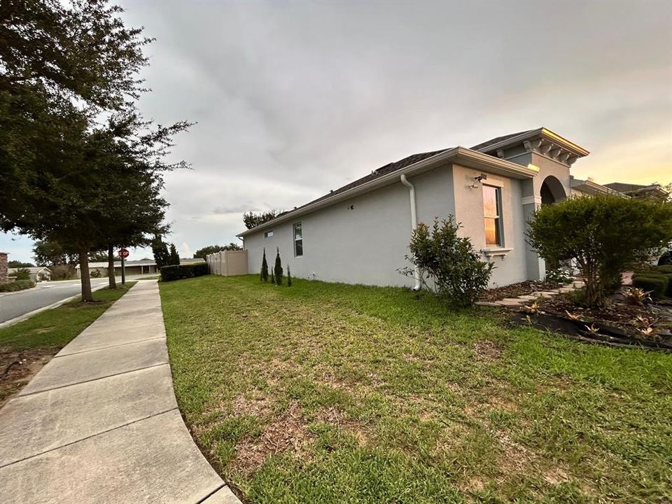 En Venta: $360,000 (3 camas, 2 baños, 1587 Pies cuadrados)