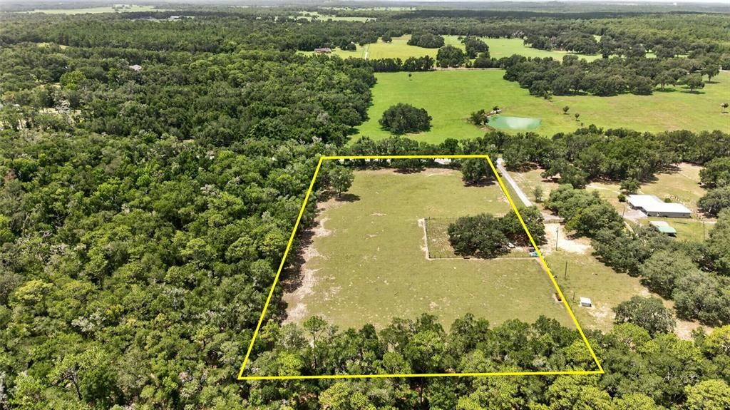 На продажу: $250,000 (4.32 acres)