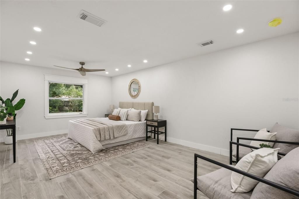 En Venta: $849,949 (5 camas, 3 baños, 2832 Pies cuadrados)