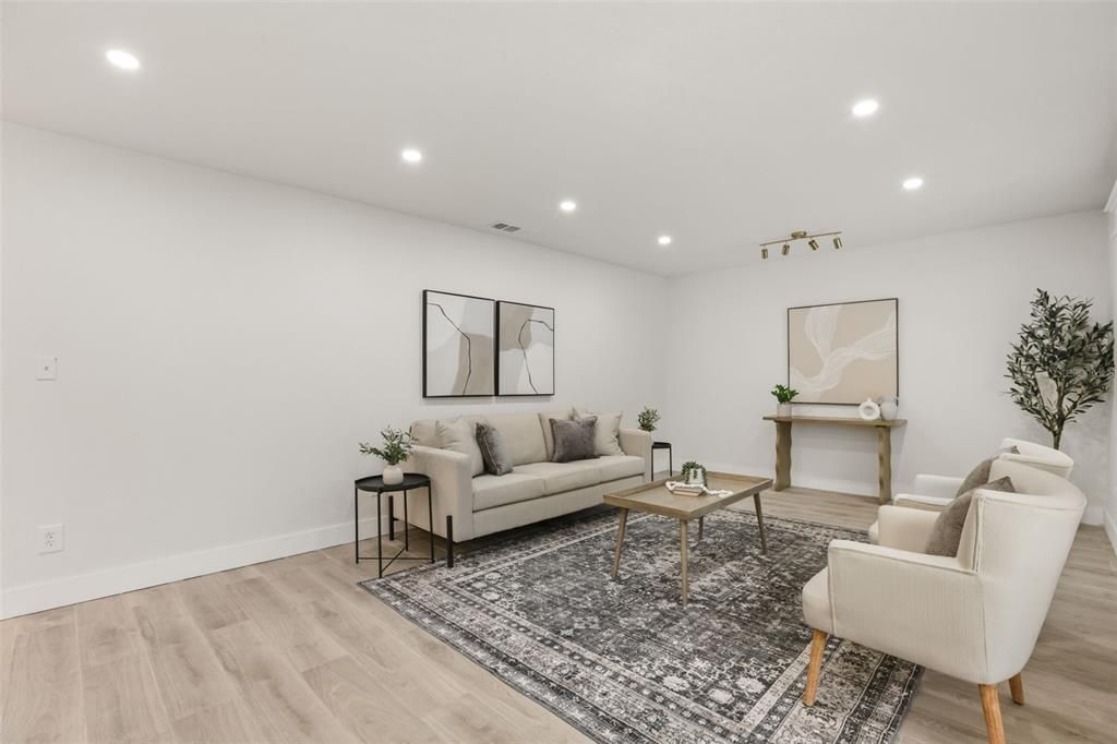 En Venta: $849,949 (5 camas, 3 baños, 2832 Pies cuadrados)