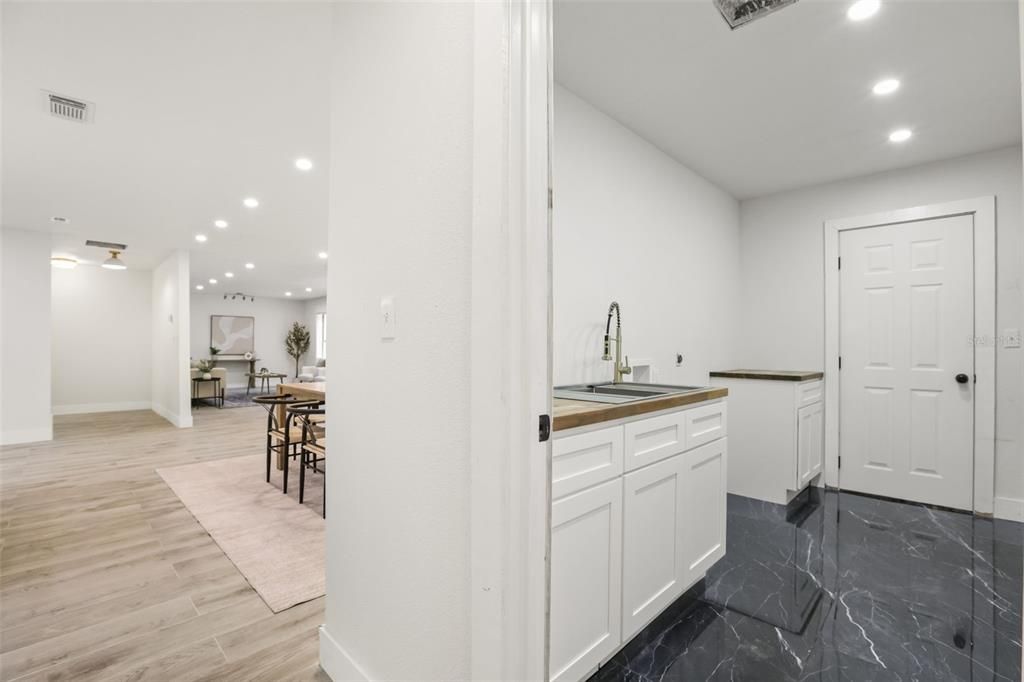 En Venta: $849,949 (5 camas, 3 baños, 2832 Pies cuadrados)