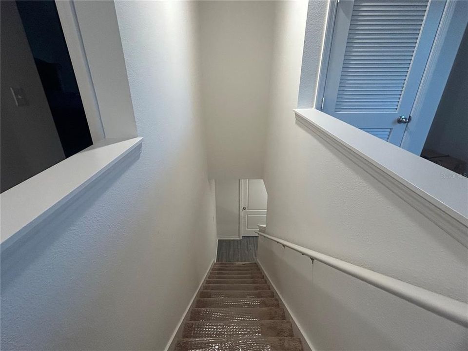 For Rent: $2,200 (4 beds, 2 baths, 1852 Square Feet)