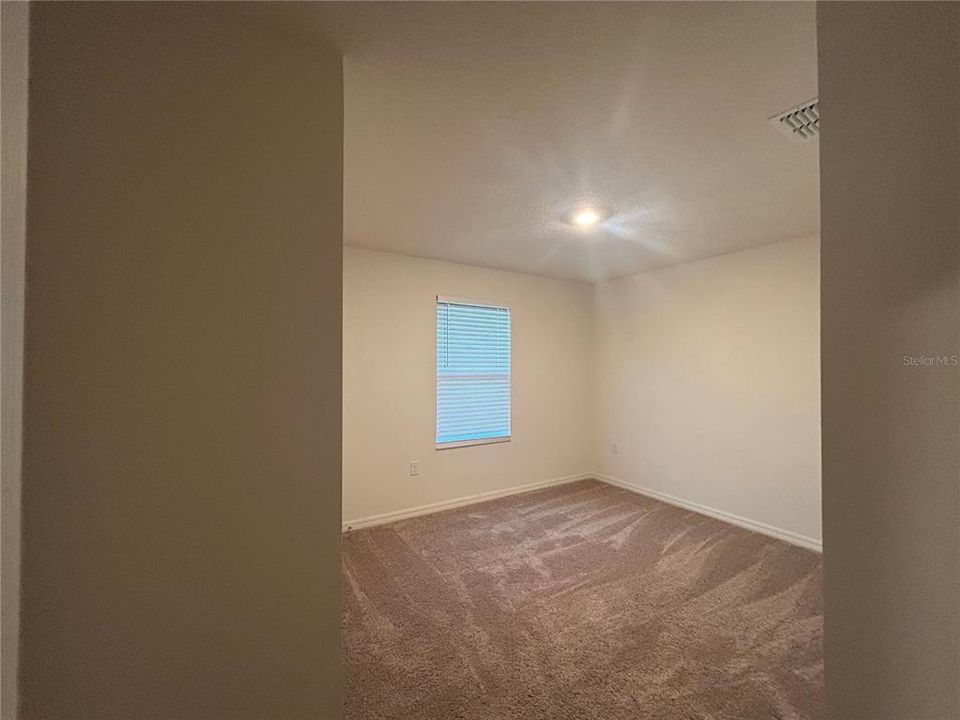 For Rent: $2,200 (4 beds, 2 baths, 1852 Square Feet)