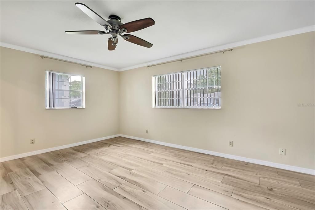 En Venta: $199,999 (2 camas, 2 baños, 1180 Pies cuadrados)