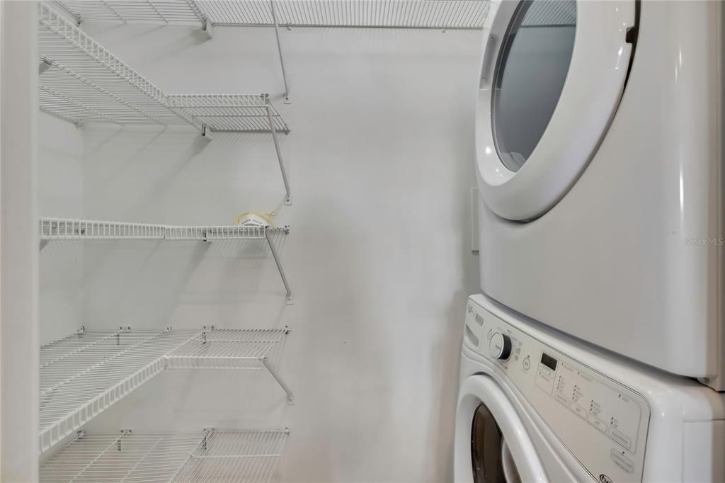En Venta: $199,999 (2 camas, 2 baños, 1180 Pies cuadrados)