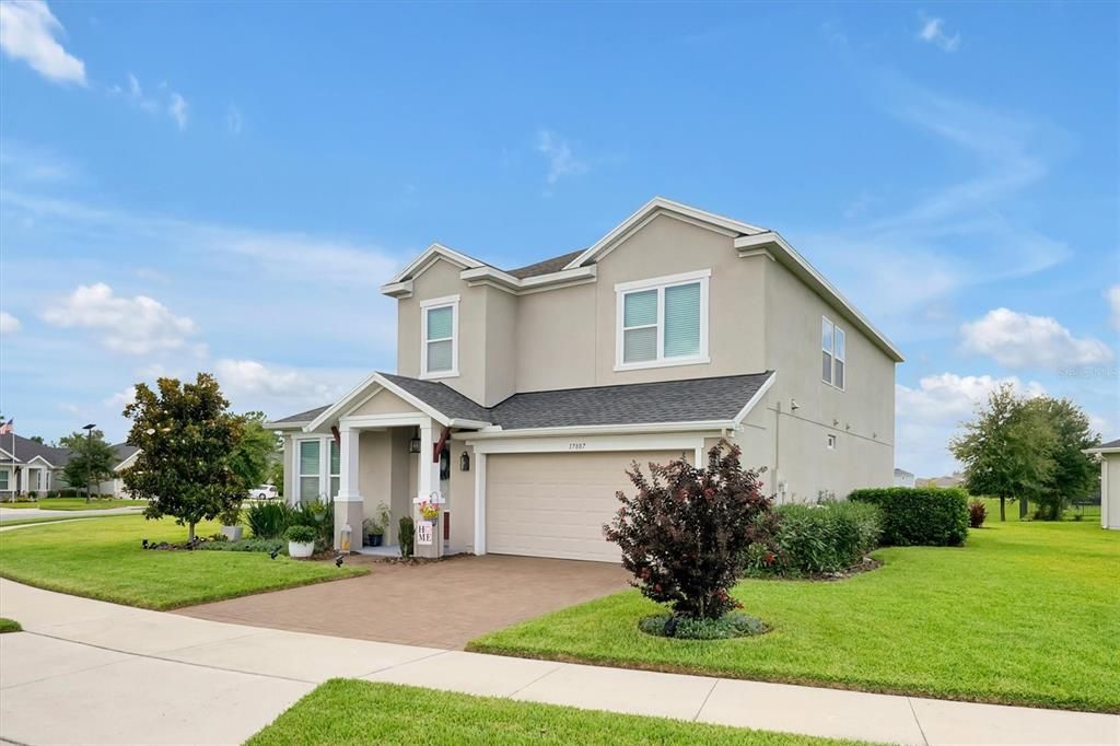 For Sale: $598,500 (4 beds, 3 baths, 2687 Square Feet)