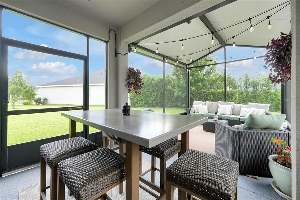 For Sale: $598,500 (4 beds, 3 baths, 2687 Square Feet)