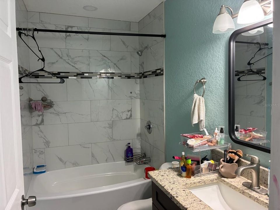 В аренду: $1,900 (3 спален, 2 ванн, 1254 Квадратных фут)