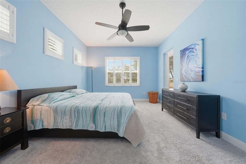 For Sale: $519,900 (3 beds, 2 baths, 2040 Square Feet)