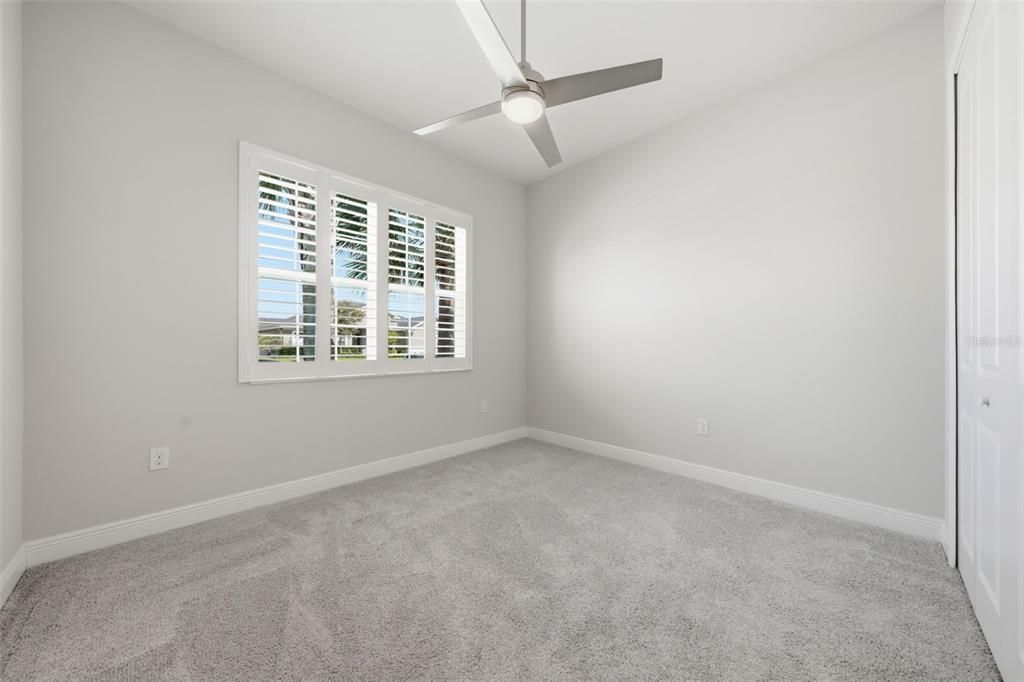 For Sale: $519,900 (3 beds, 2 baths, 2040 Square Feet)