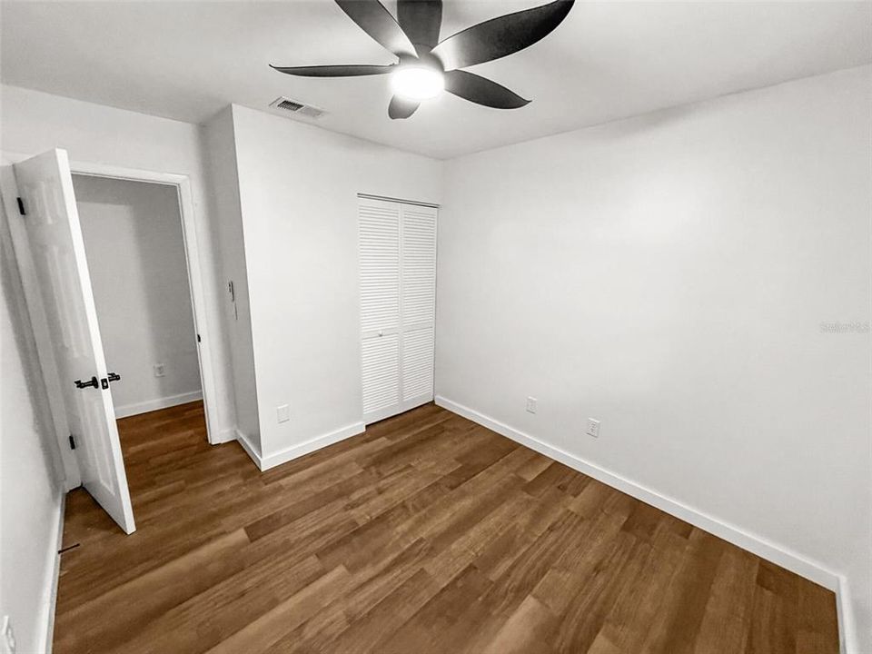 En Venta: $214,888 (4 camas, 2 baños, 1262 Pies cuadrados)