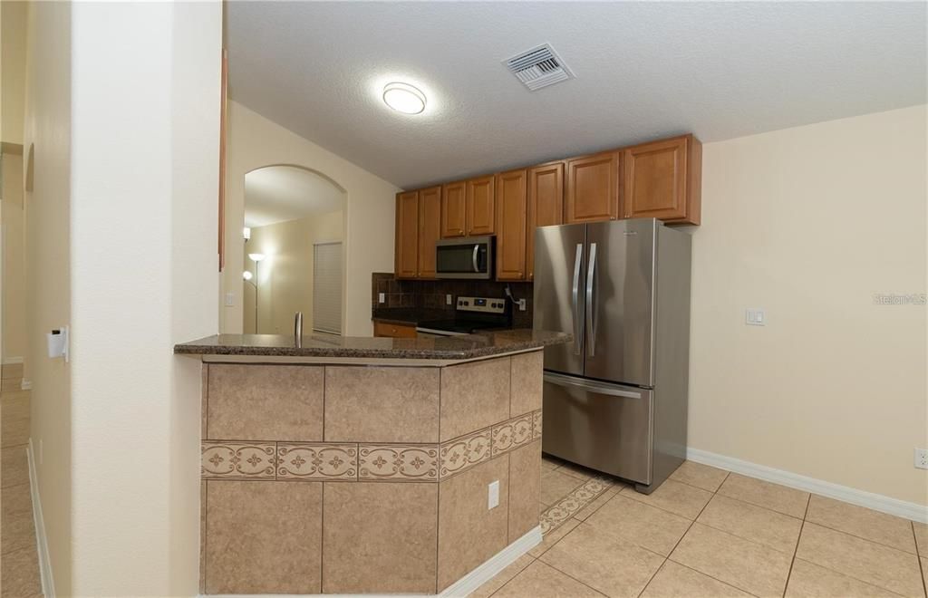 В аренду: $2,750 (4 спален, 2 ванн, 2238 Квадратных фут)
