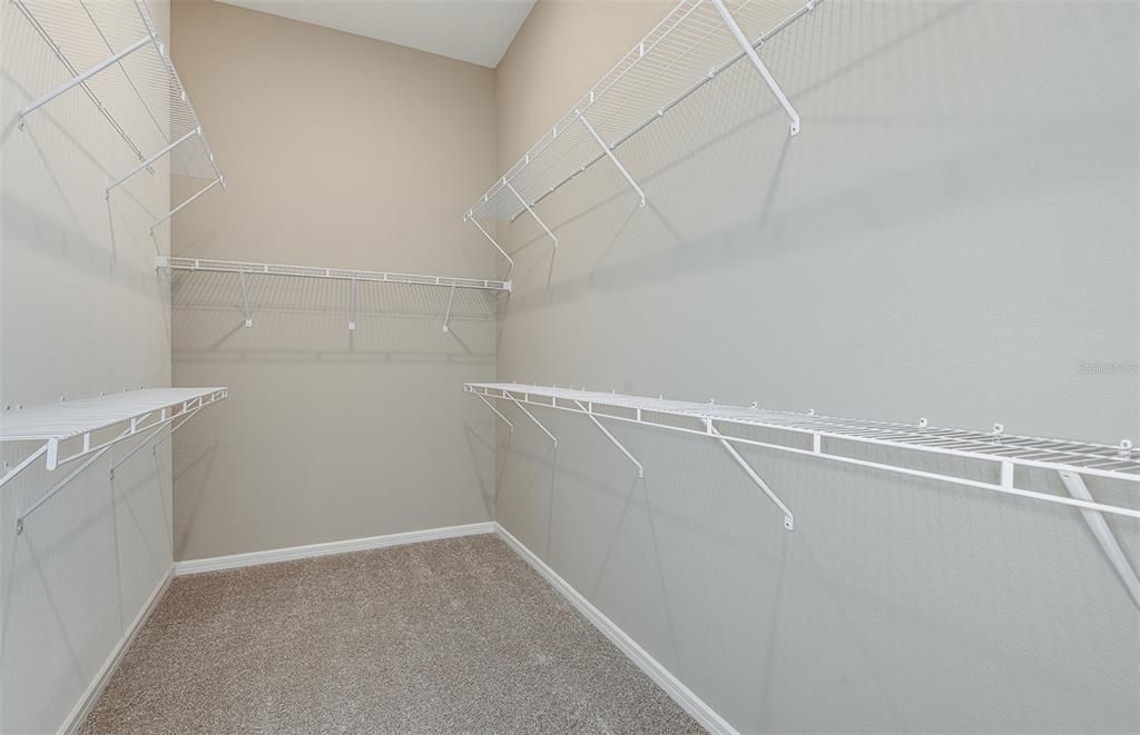For Sale: $611,776 (2 beds, 2 baths, 1949 Square Feet)