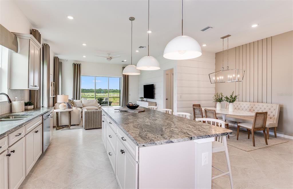For Sale: $611,776 (2 beds, 2 baths, 1949 Square Feet)
