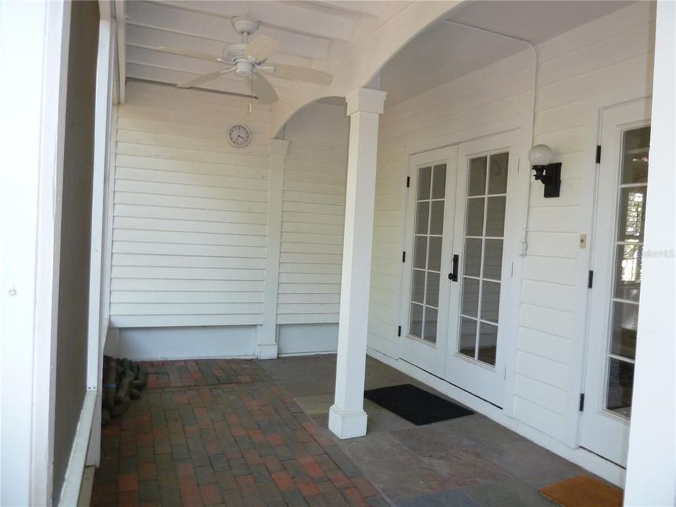 En Venta: $900,000 (3 camas, 2 baños, 2160 Pies cuadrados)