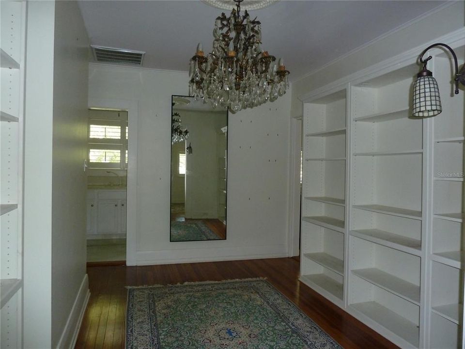 En Venta: $900,000 (3 camas, 2 baños, 2160 Pies cuadrados)