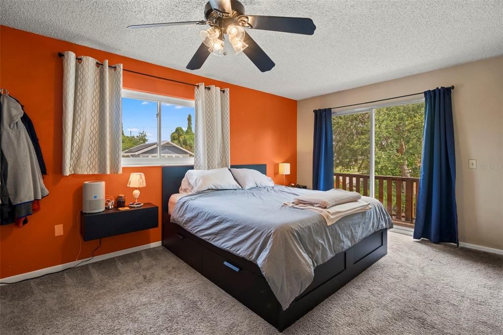 For Sale: $495,000 (3 beds, 2 baths, 1492 Square Feet)