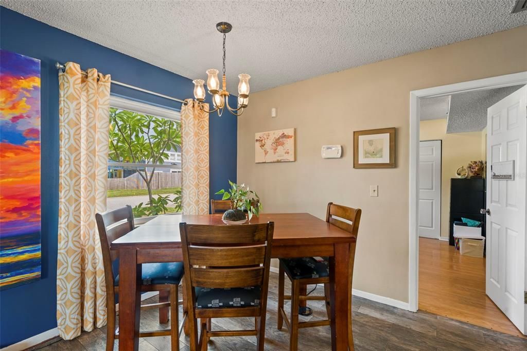 For Sale: $495,000 (3 beds, 2 baths, 1492 Square Feet)