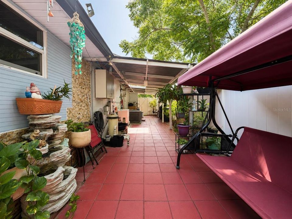 For Sale: $369,900 (4 beds, 3 baths, 1600 Square Feet)