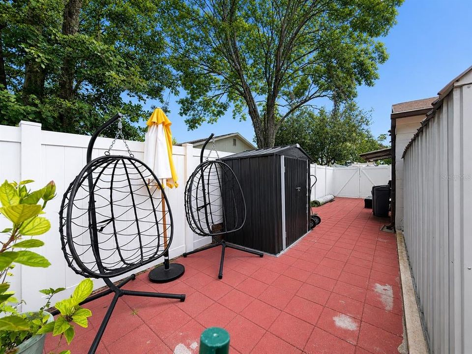 For Sale: $369,900 (4 beds, 3 baths, 1600 Square Feet)