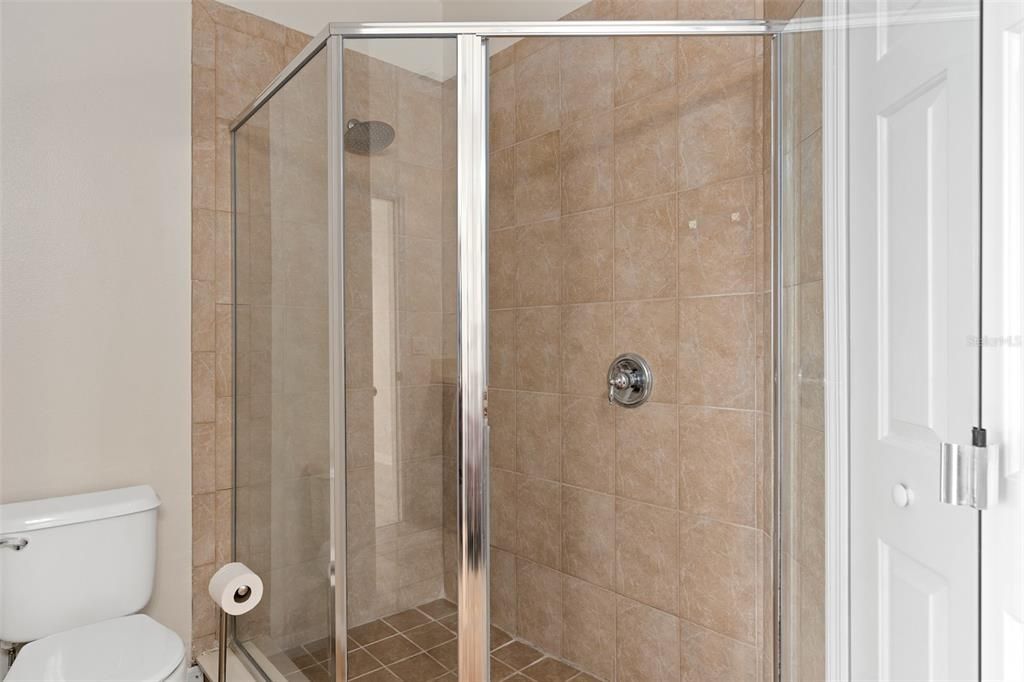 На продажу: $329,900 (3 спален, 2 ванн, 1465 Квадратных фут)
