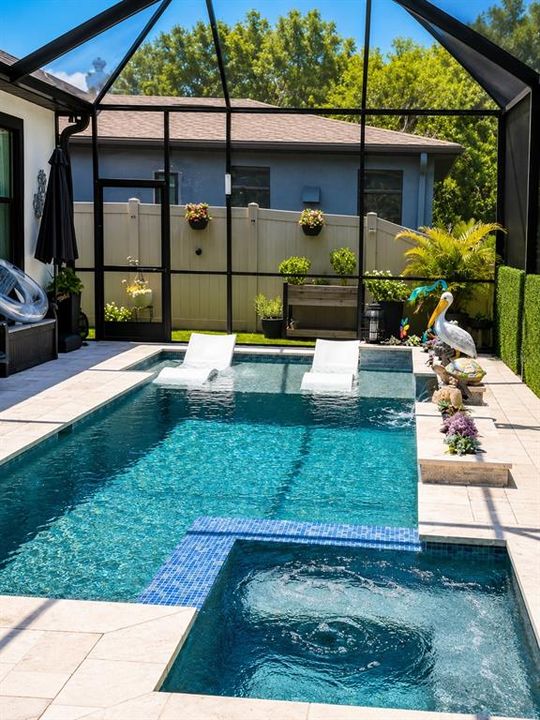 Activo con contrato: $950,000 (3 camas, 3 baños, 2534 Pies cuadrados)