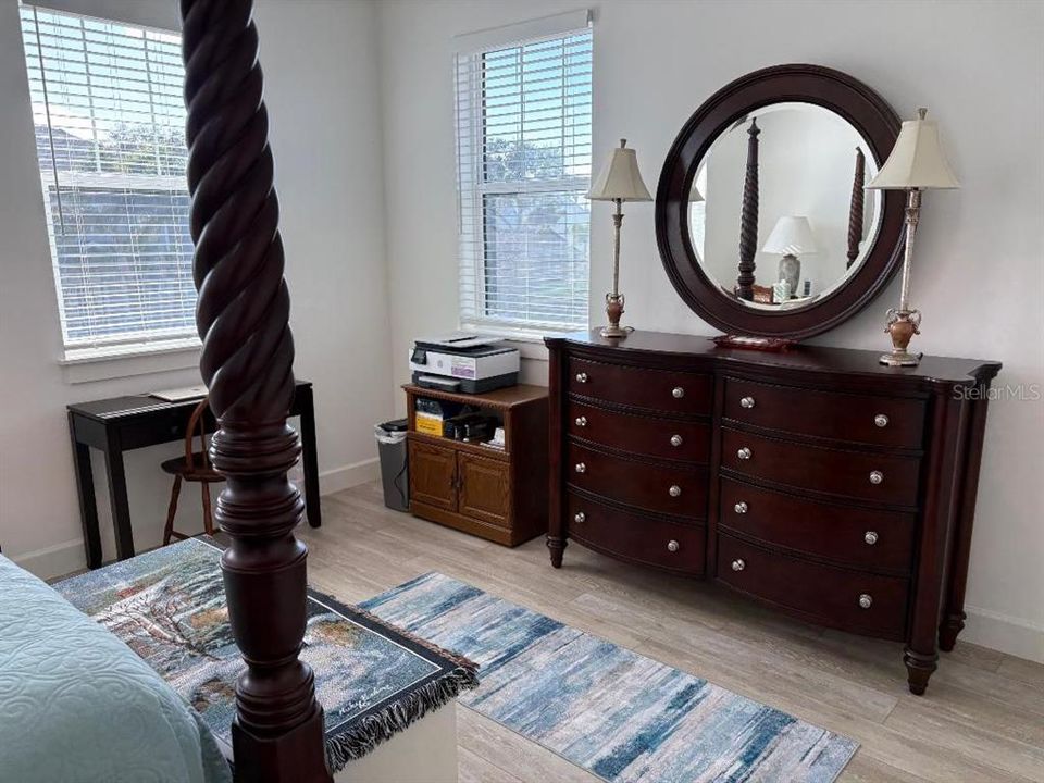 For Sale: $1,899,900 (2 beds, 2 baths, 1935 Square Feet)