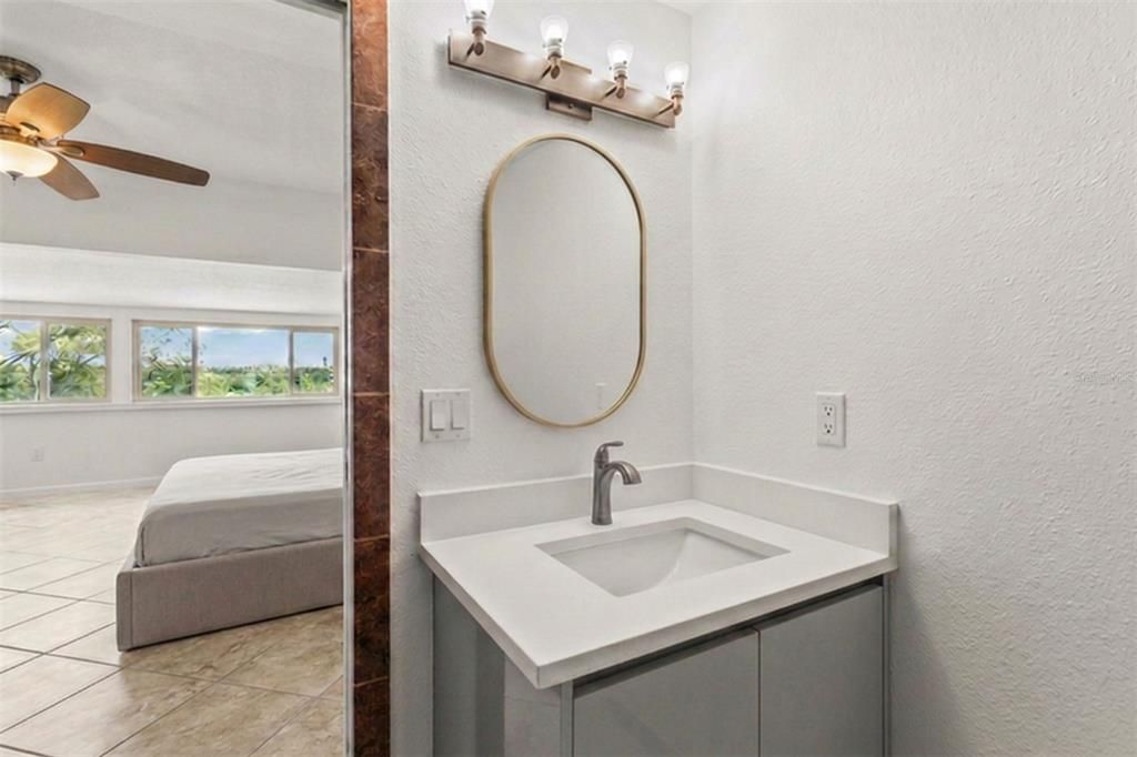 For Sale: $599,000 (3 beds, 3 baths, 1988 Square Feet)